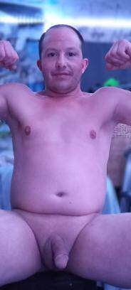 XXX Porn Photo of Nude Roberts8inchcock 36