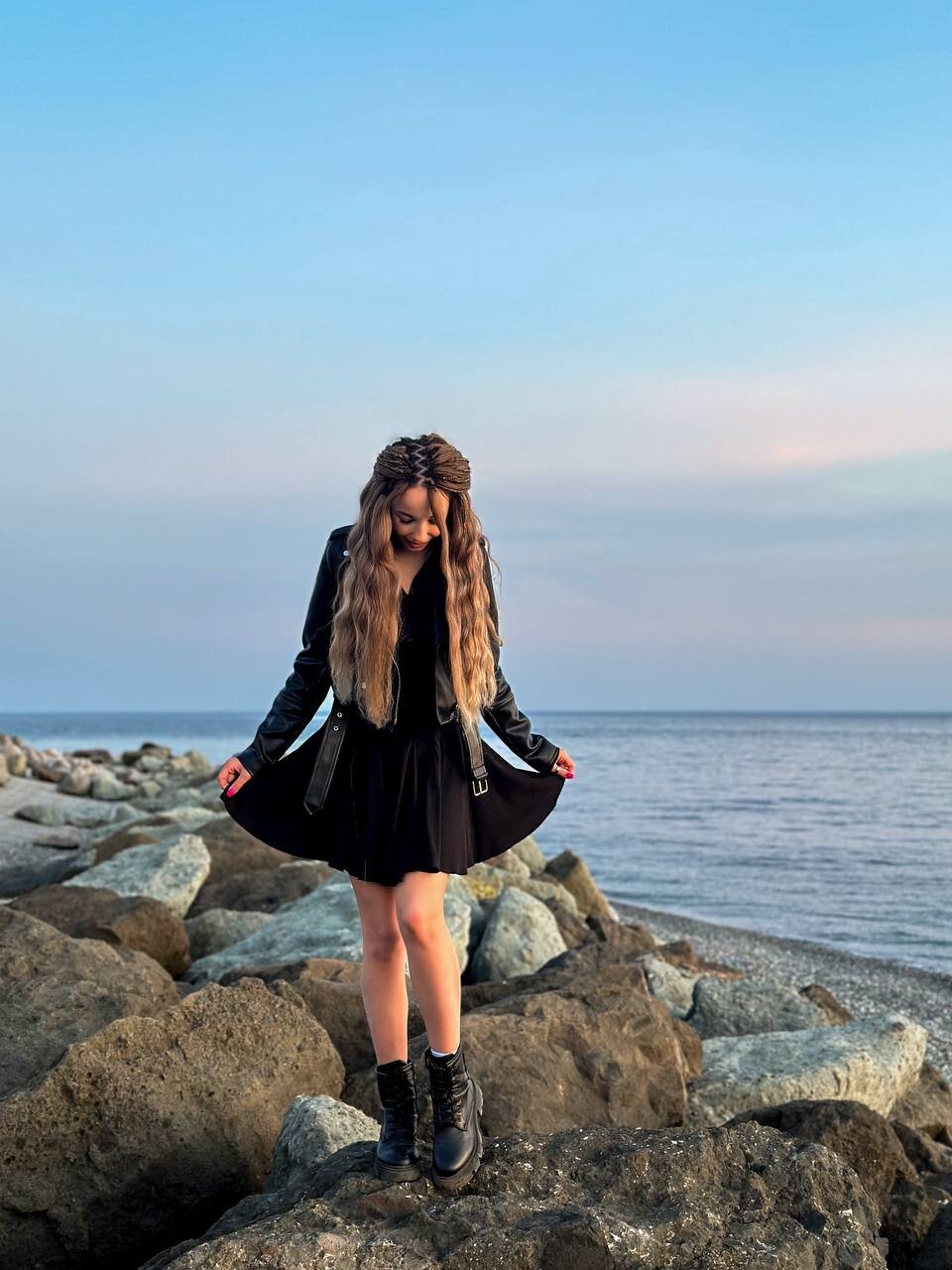 XXX Porn Photo of Nude EmelyBenz 15