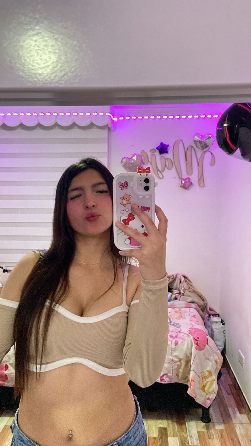 XXX Porn Photo of Nude Helengolden_ 5