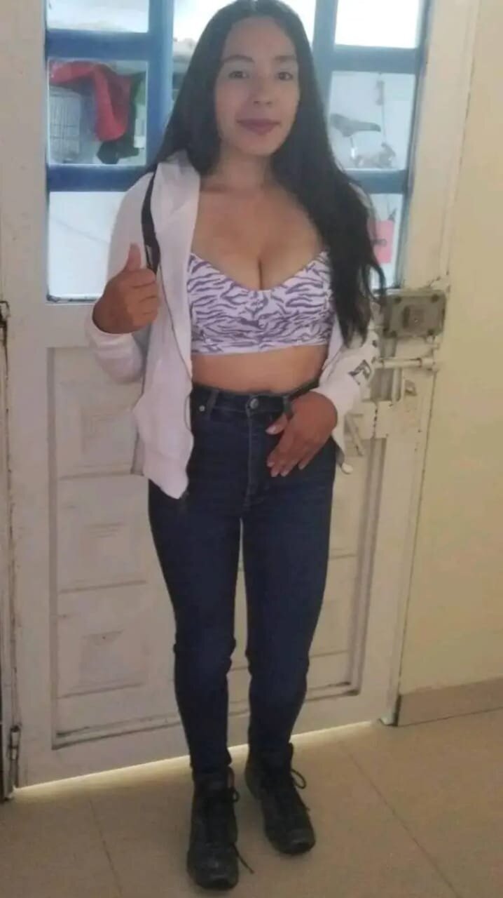 XXX Porn Photo of Nude katyhoneey_m 1