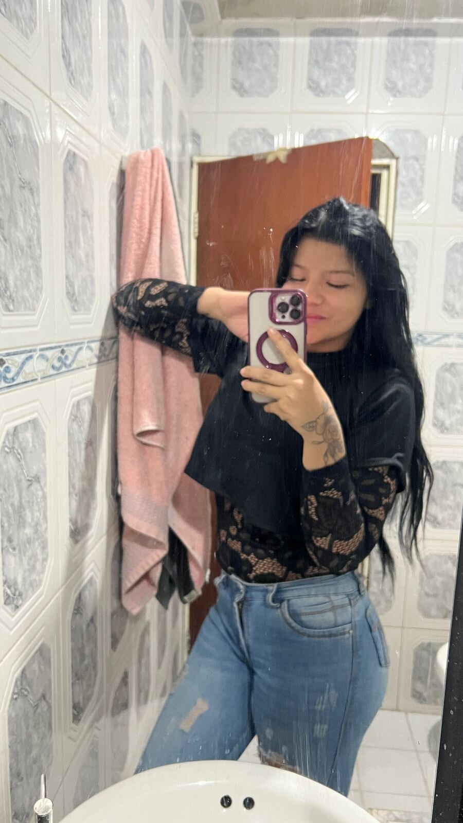 XXX Porn Photo of Nude emily_drakons 4