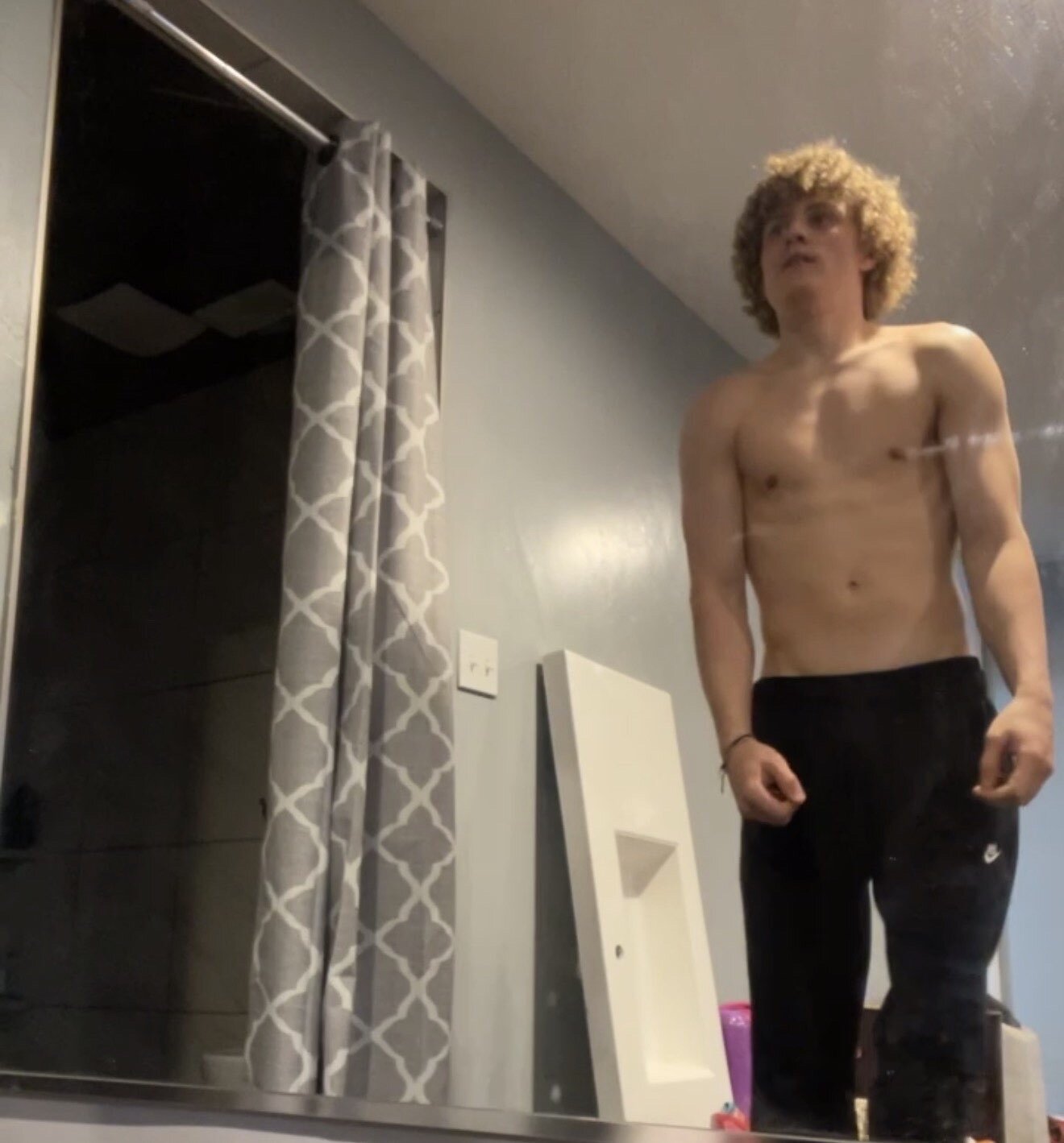 XXX Porn Photo of Nude PAPITRVN 5
