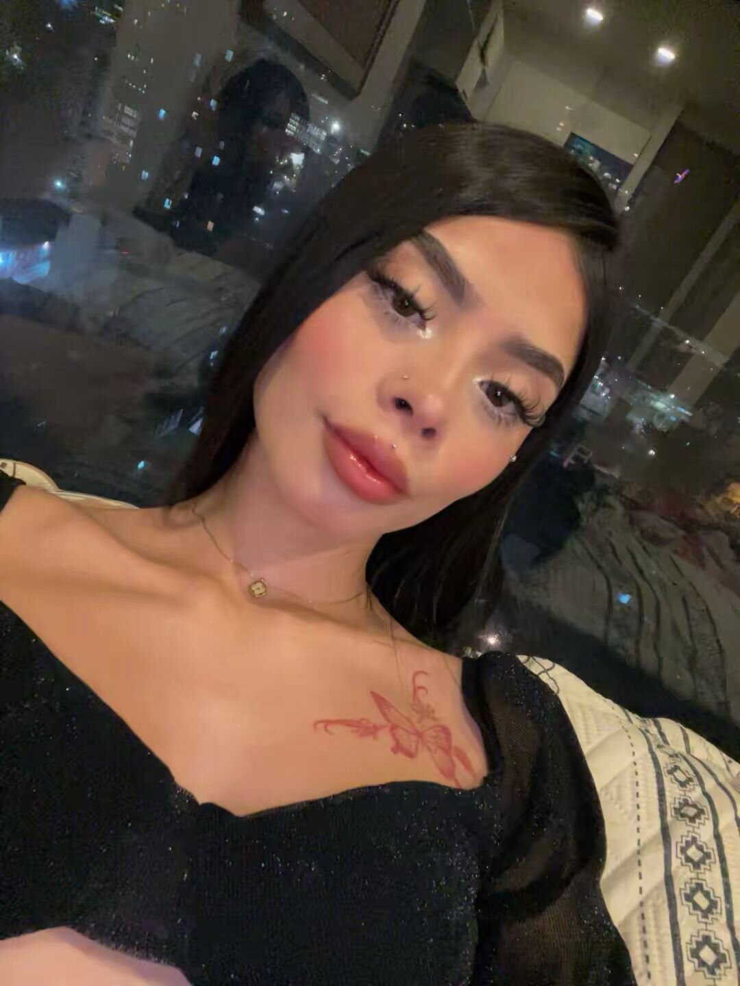 XXX Porn Photo of Nude GuggaHell 4