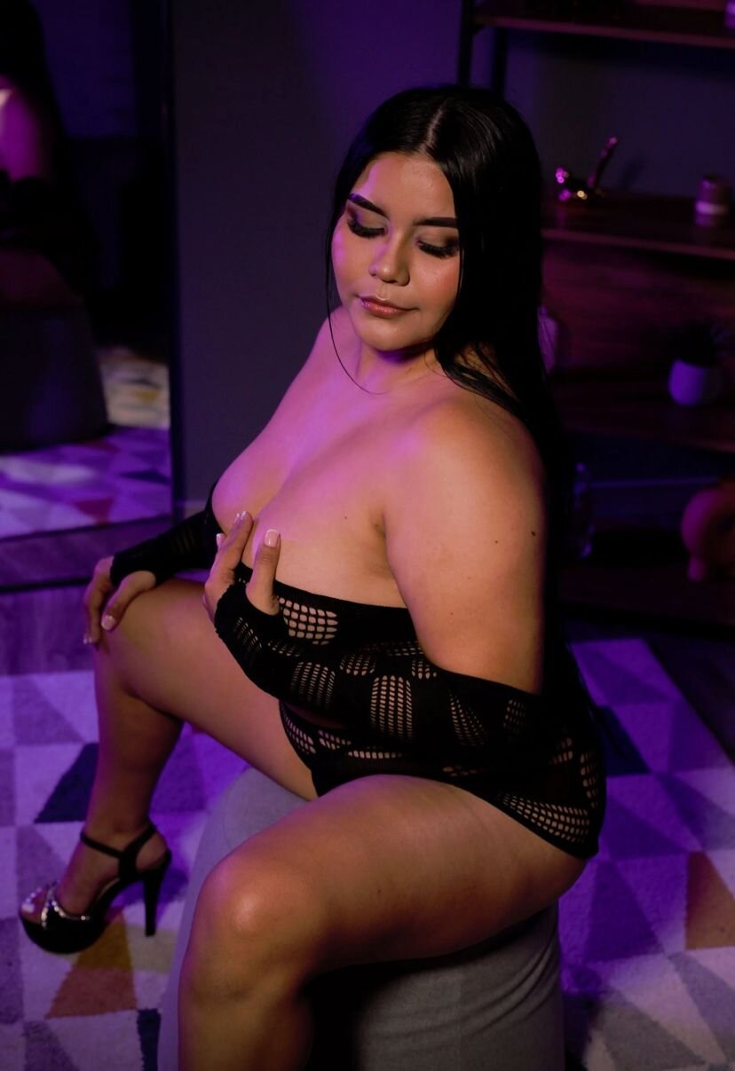 XXX Porn Photo of Nude LaraBells 3