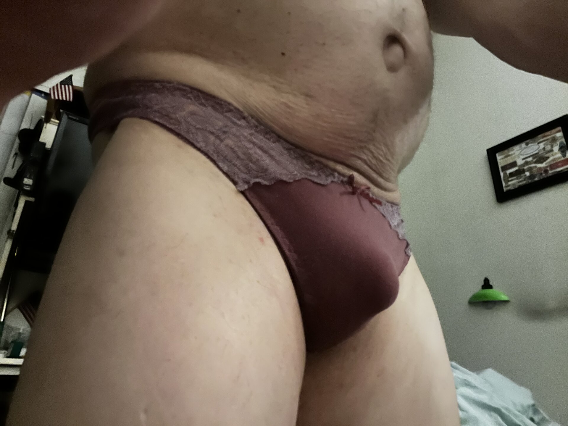 XXX Porn Photo of Nude Trainee2Bpeed 350