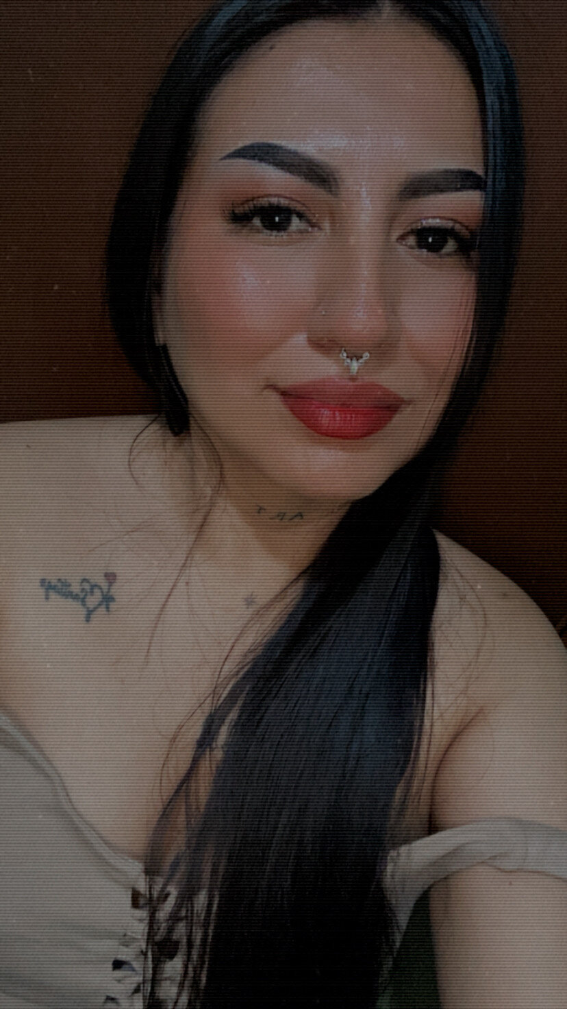 XXX Porn Photo of Nude EychellCute_ 2
