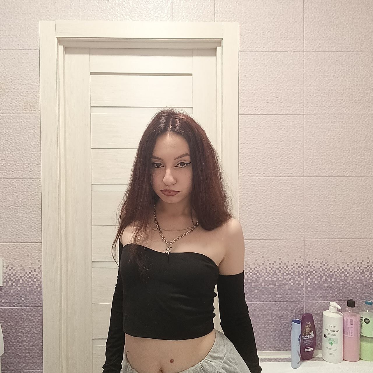 XXX Porn Photo of Nude BeautifulSnake 3