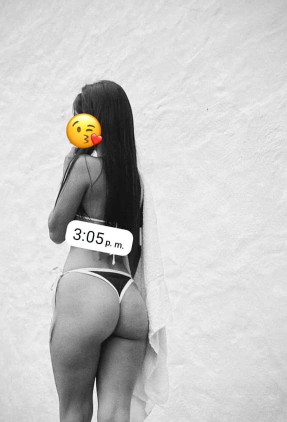 XXX Porn Photo of Nude sirenita_veryhot18 3