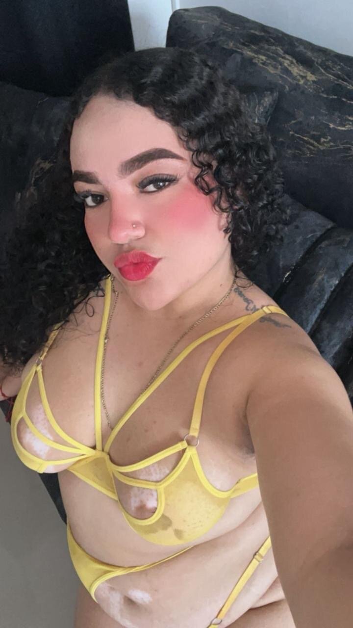 XXX Porn Photo of Nude Jessie_em 1