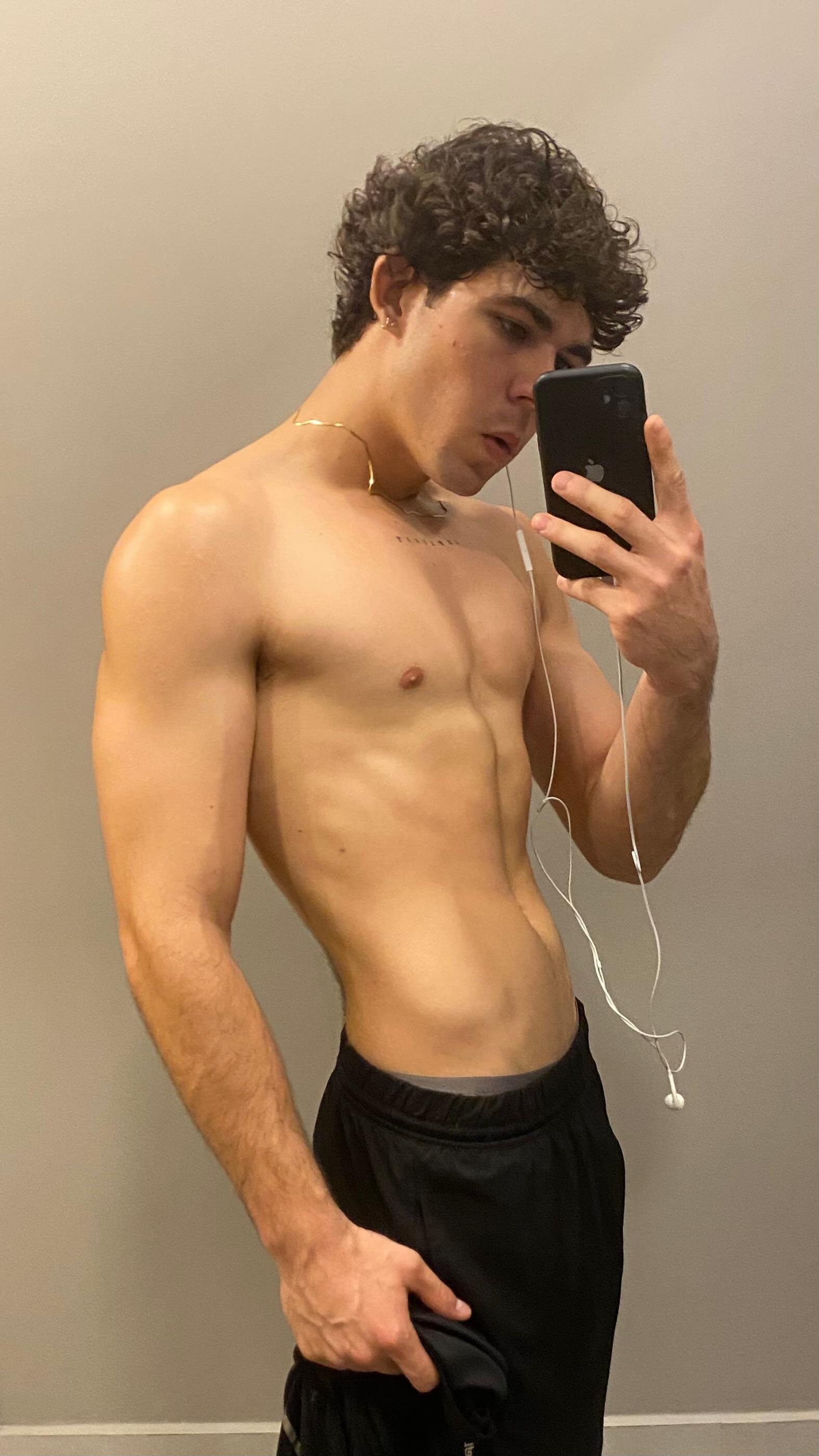 XXX Porn Photo of Nude Luca_ferrer_ 10
