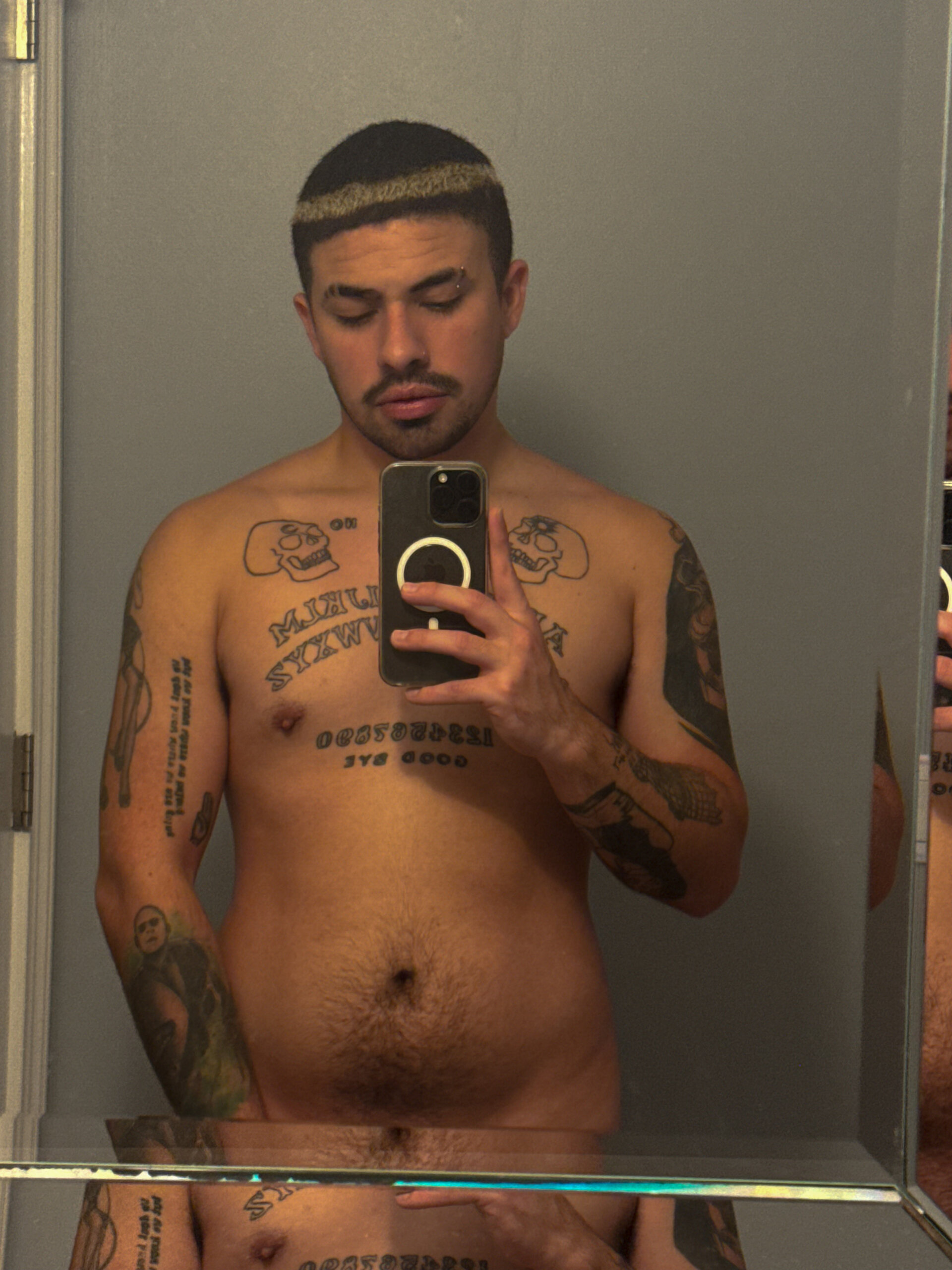 XXX Porn Photo of Nude Bauti10_ 1