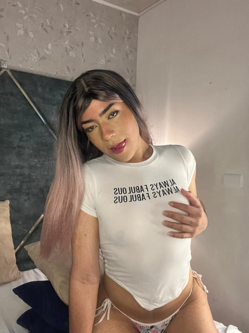 XXX Porn Photo of Nude ashmonroeee 18
