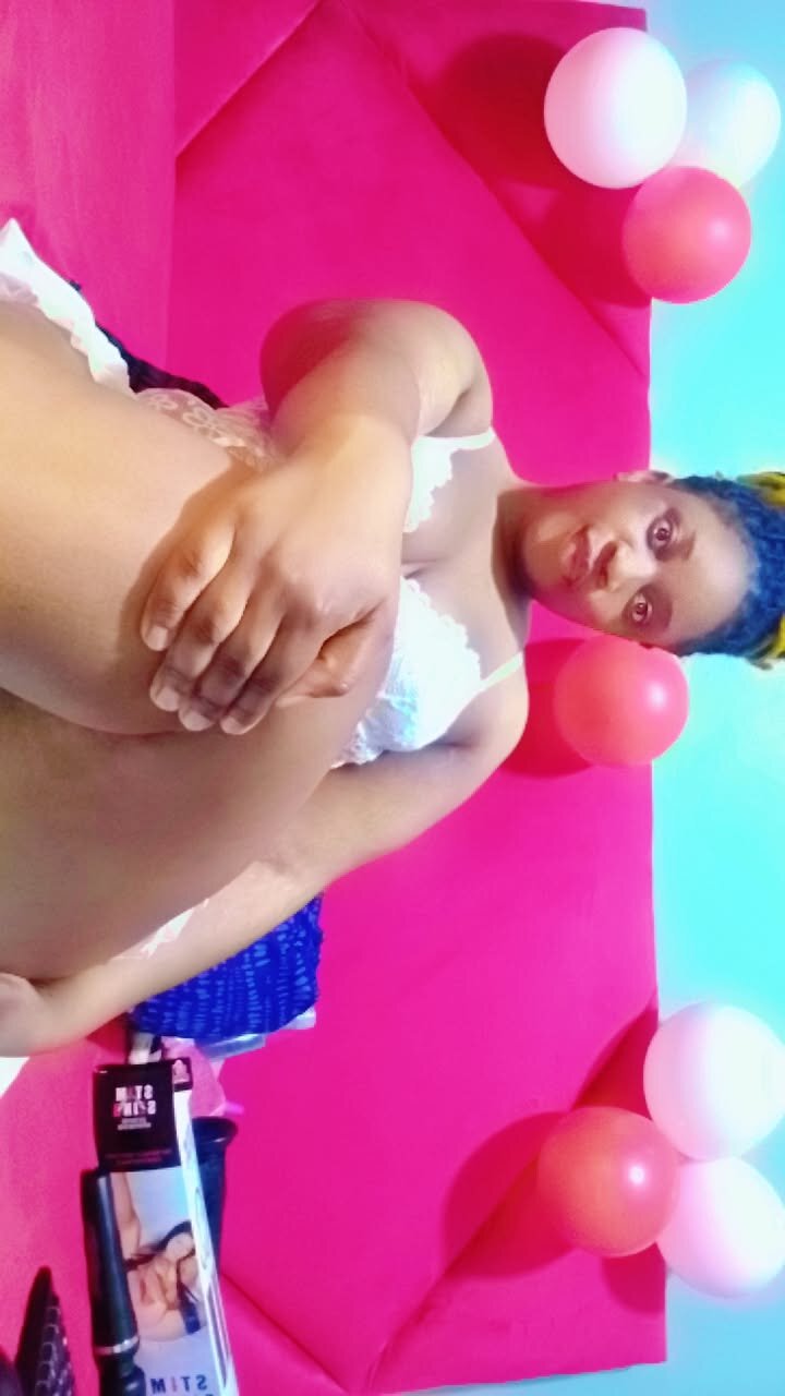 XXX Porn Photo of Nude assqueenxx 7