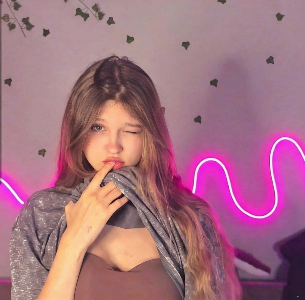 XXX Porn Photo of Nude GoldeEva 2