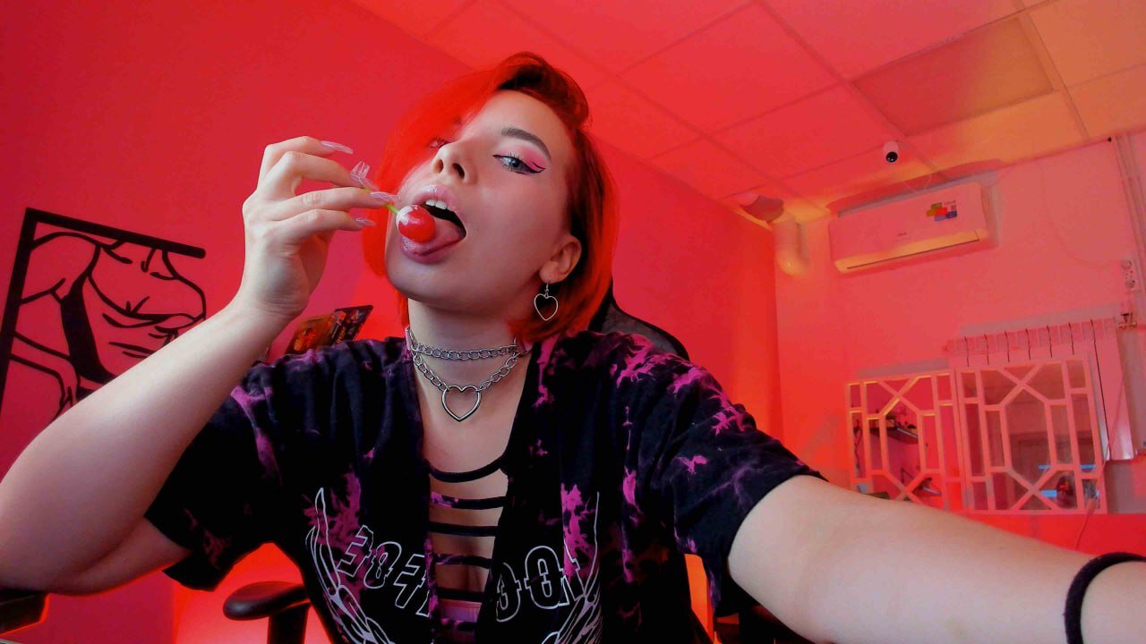 XXX Porn Photo of Nude MarcelineChi 18