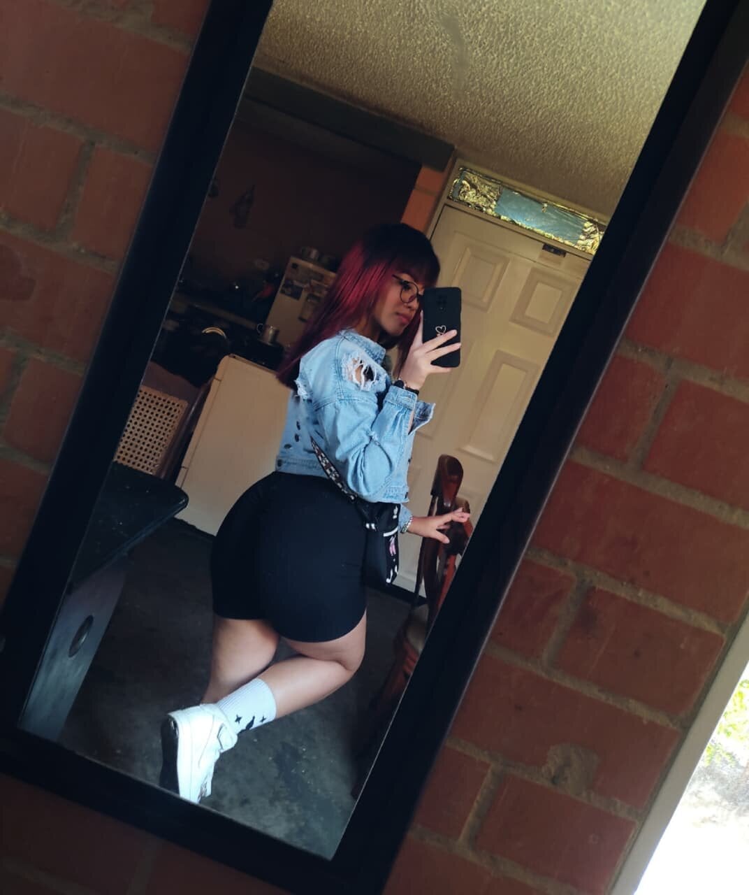 XXX Porn Photo of Nude Taylor__Watson 11