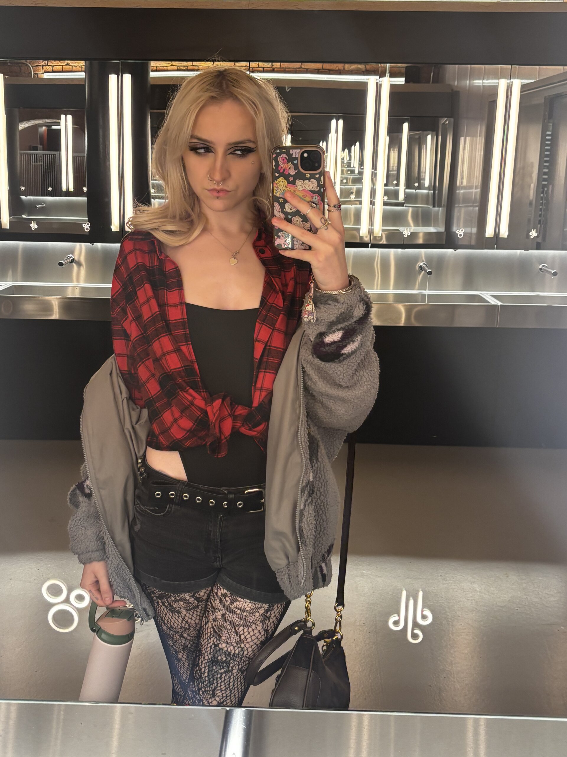 XXX Porn Photo of Nude bambibabyy 4