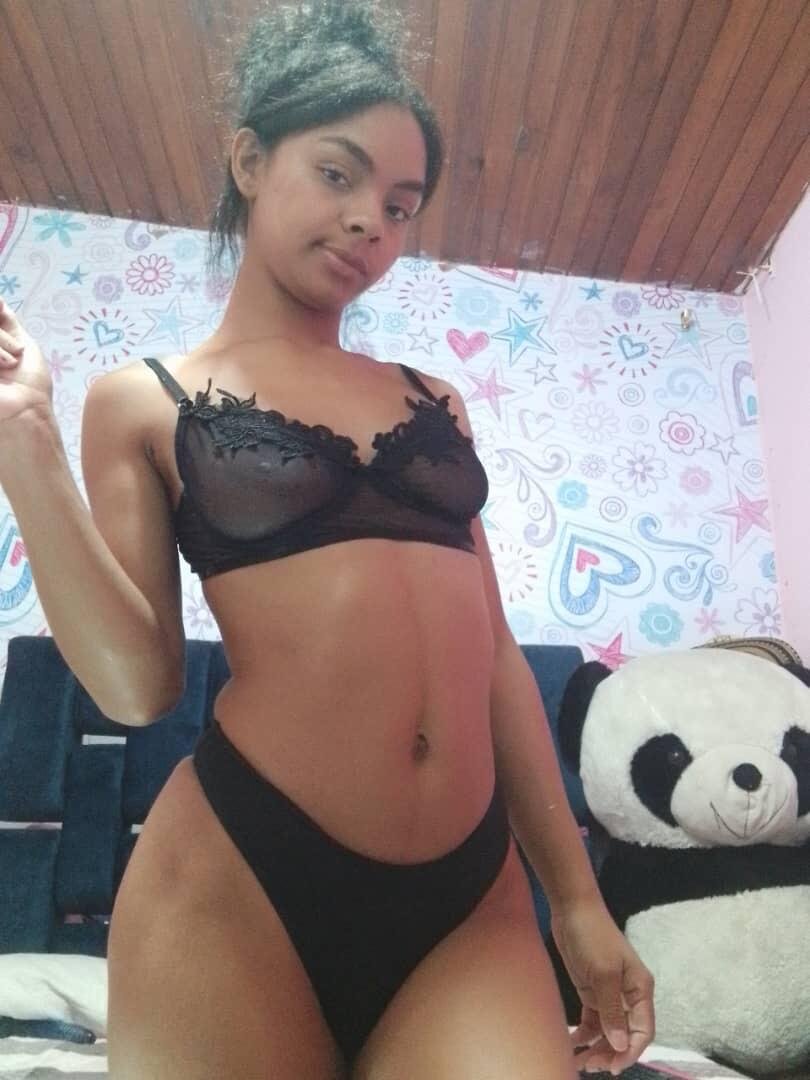 XXX Porn Photo of Nude KOURTNEY-- 16