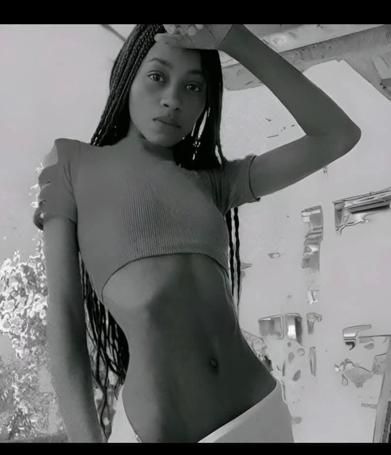 XXX Porn Photo of Nude charlot_imp 6