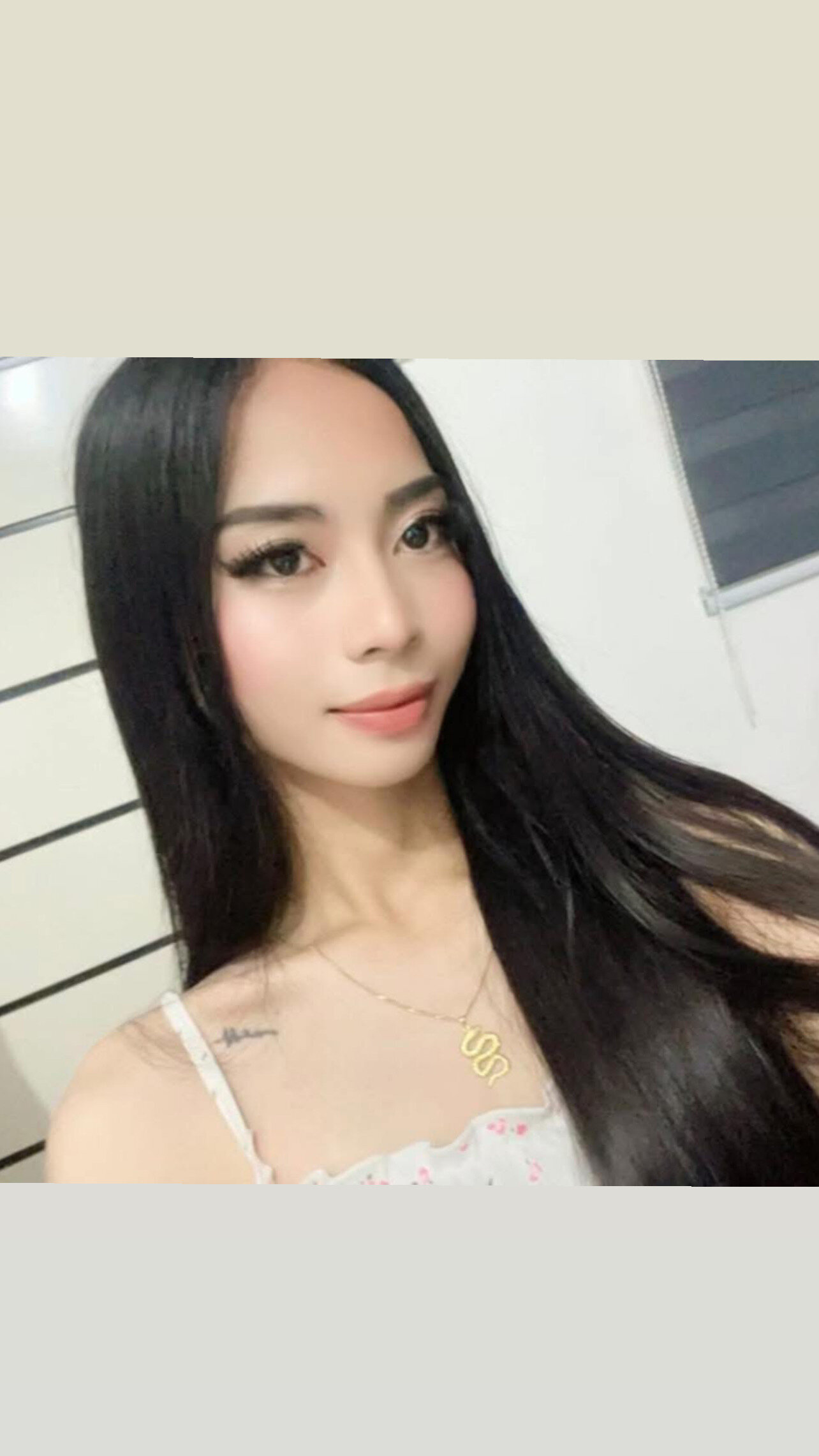 XXX Porn Photo of Nude AlmiraCharms 5