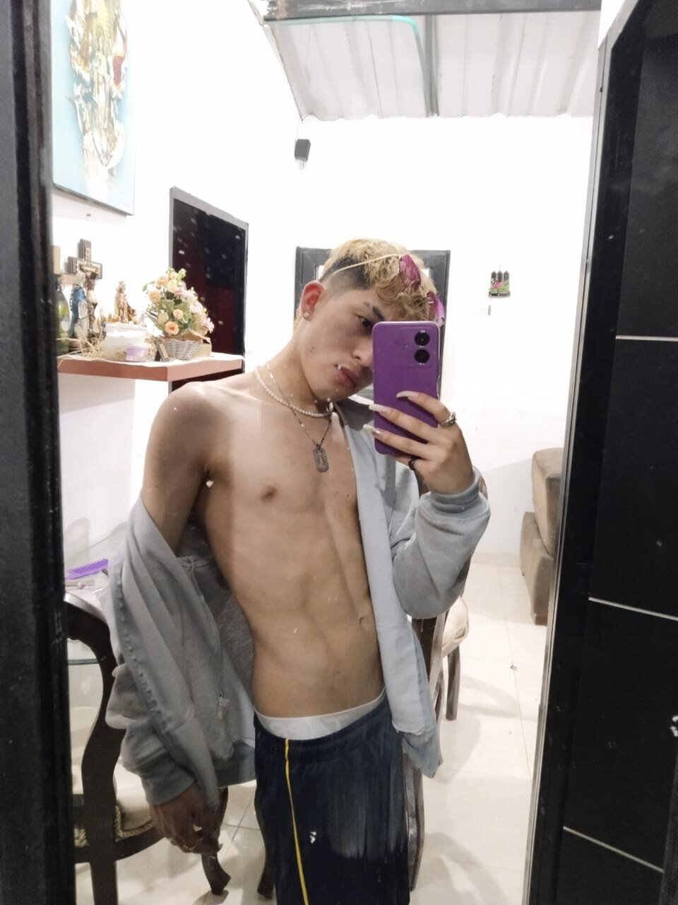 XXX Porn Photo of Nude Axel_tay 10