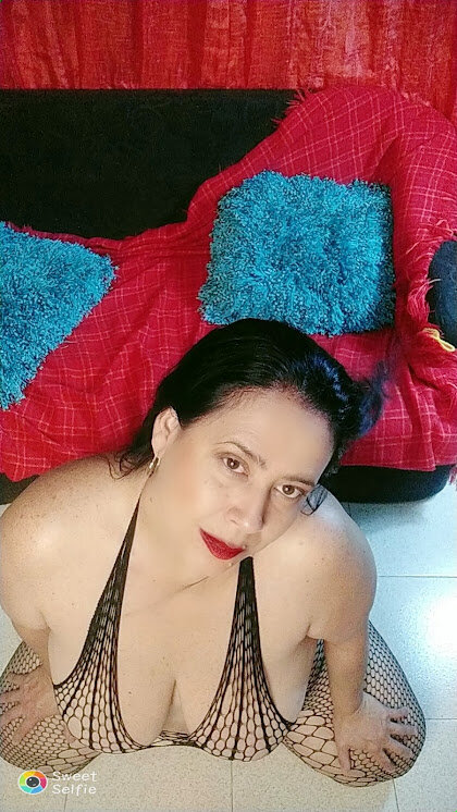 XXX Porn Photo of Nude karlaton1977 21