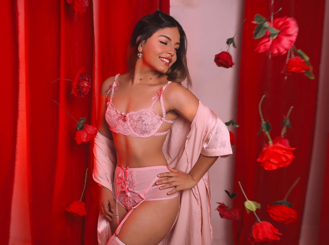 XXX Porn Photo of Nude LyseMoonlight 1