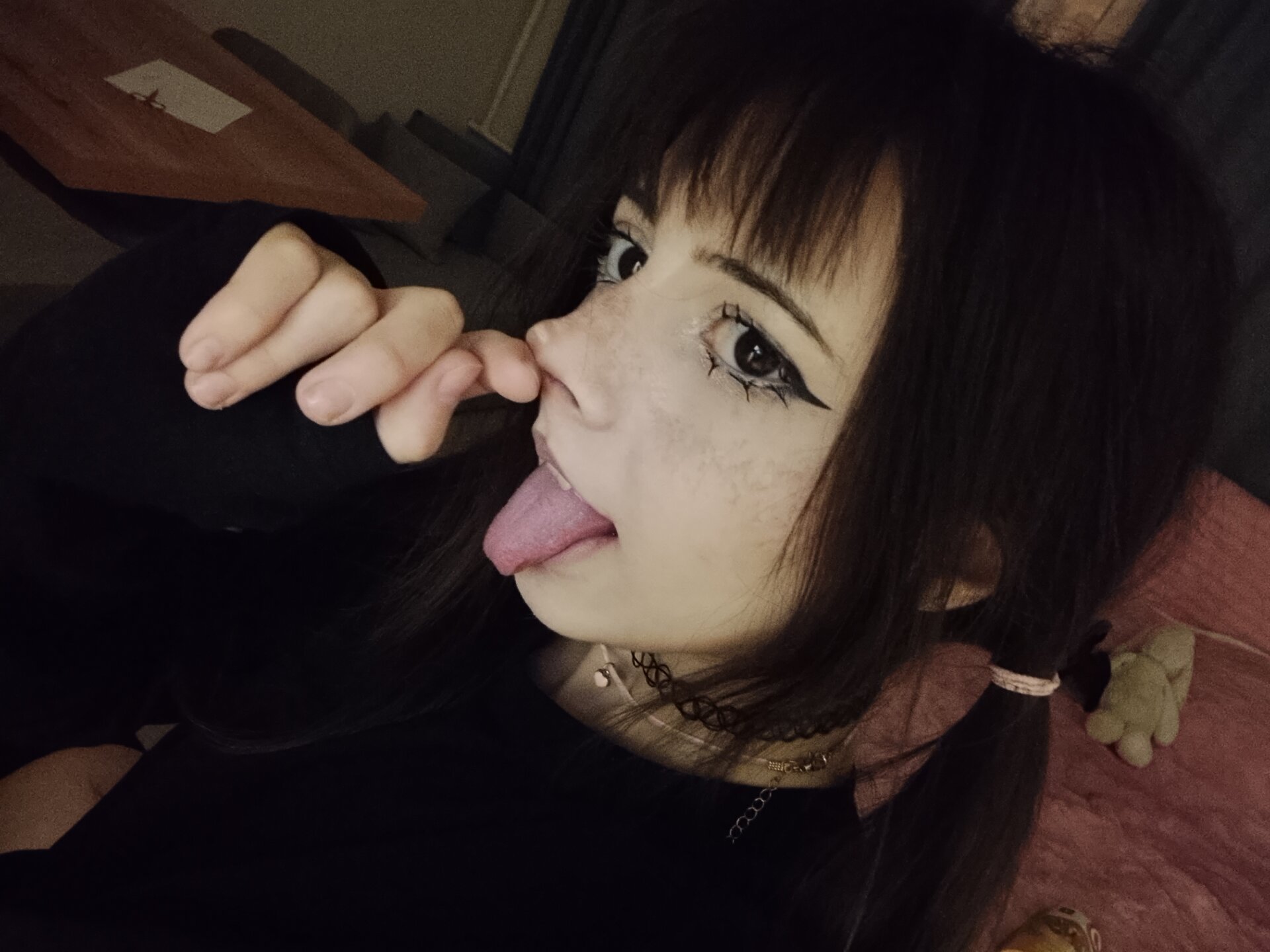 XXX Porn Photo of Nude cuit_burg 1