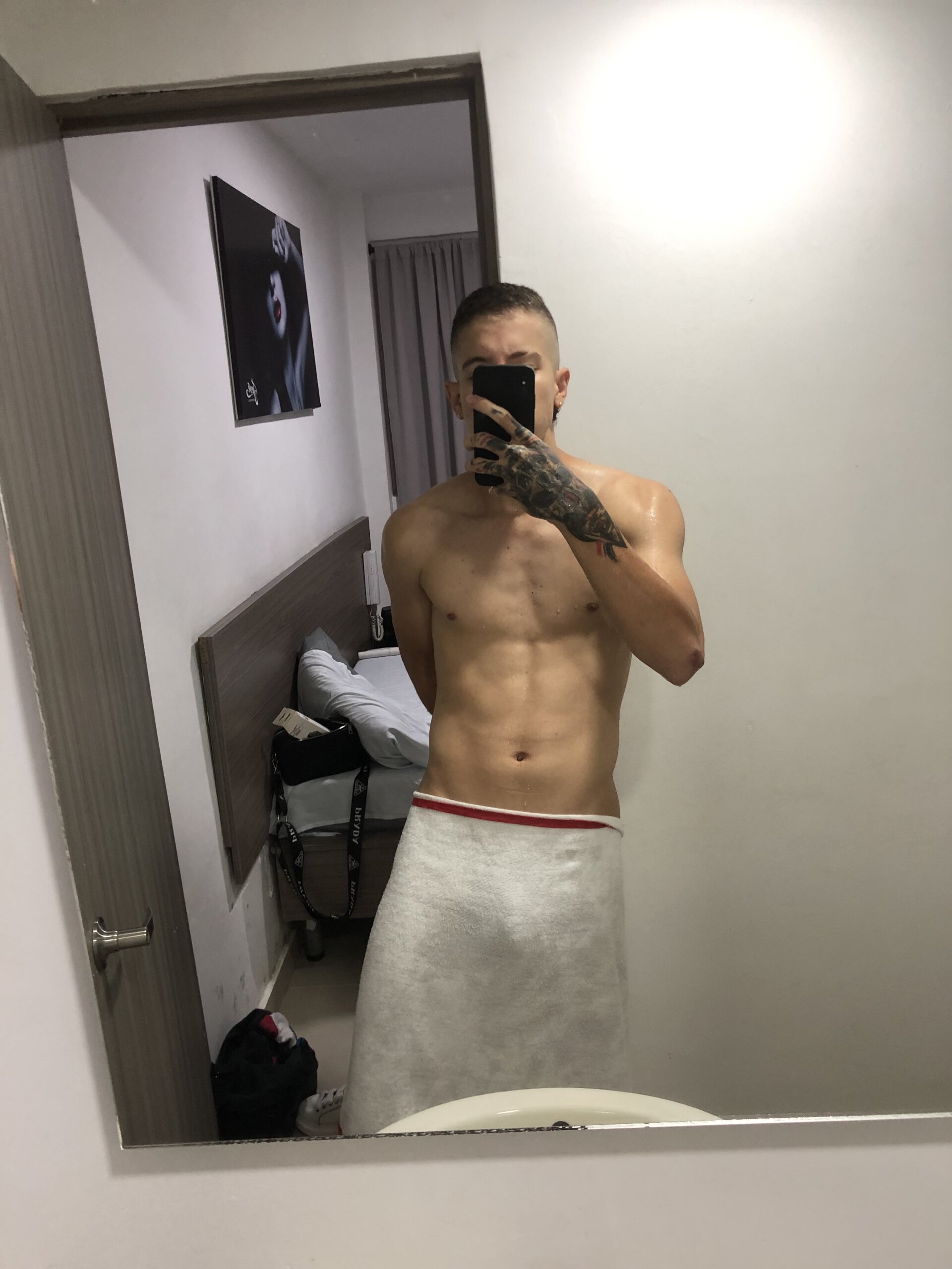 XXX Porn Photo of Nude mai_braga23 5