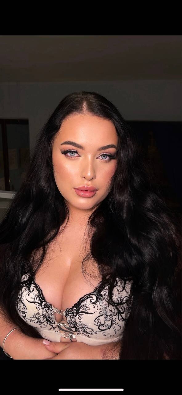 XXX Porn Photo of Nude ElisonFox_ 2