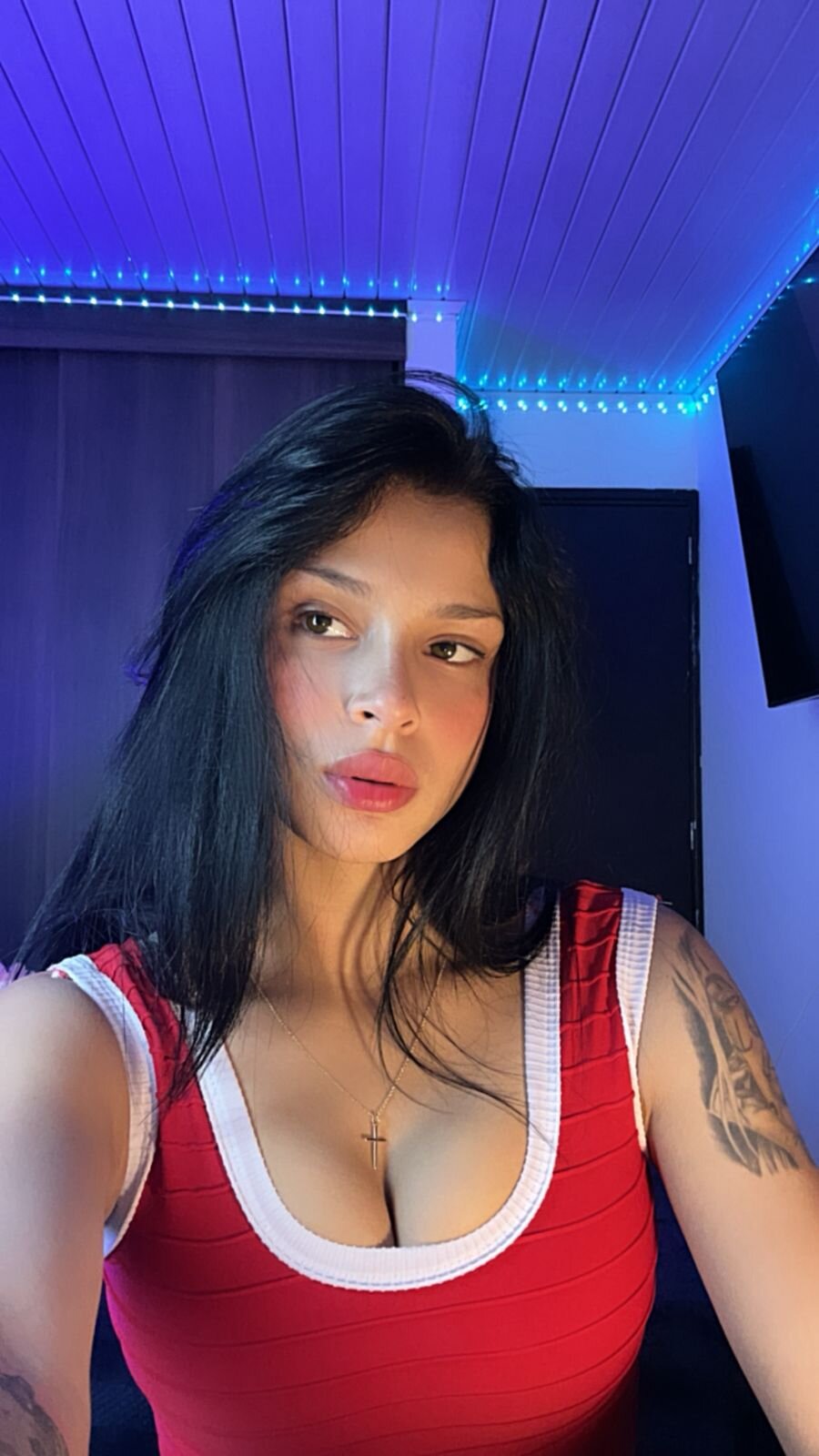 XXX Porn Photo of Nude Zoee_babygirl 16
