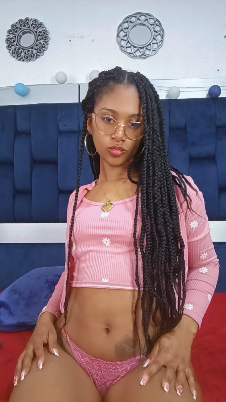 XXX Porn Photo of Nude Pamela_James_ 1