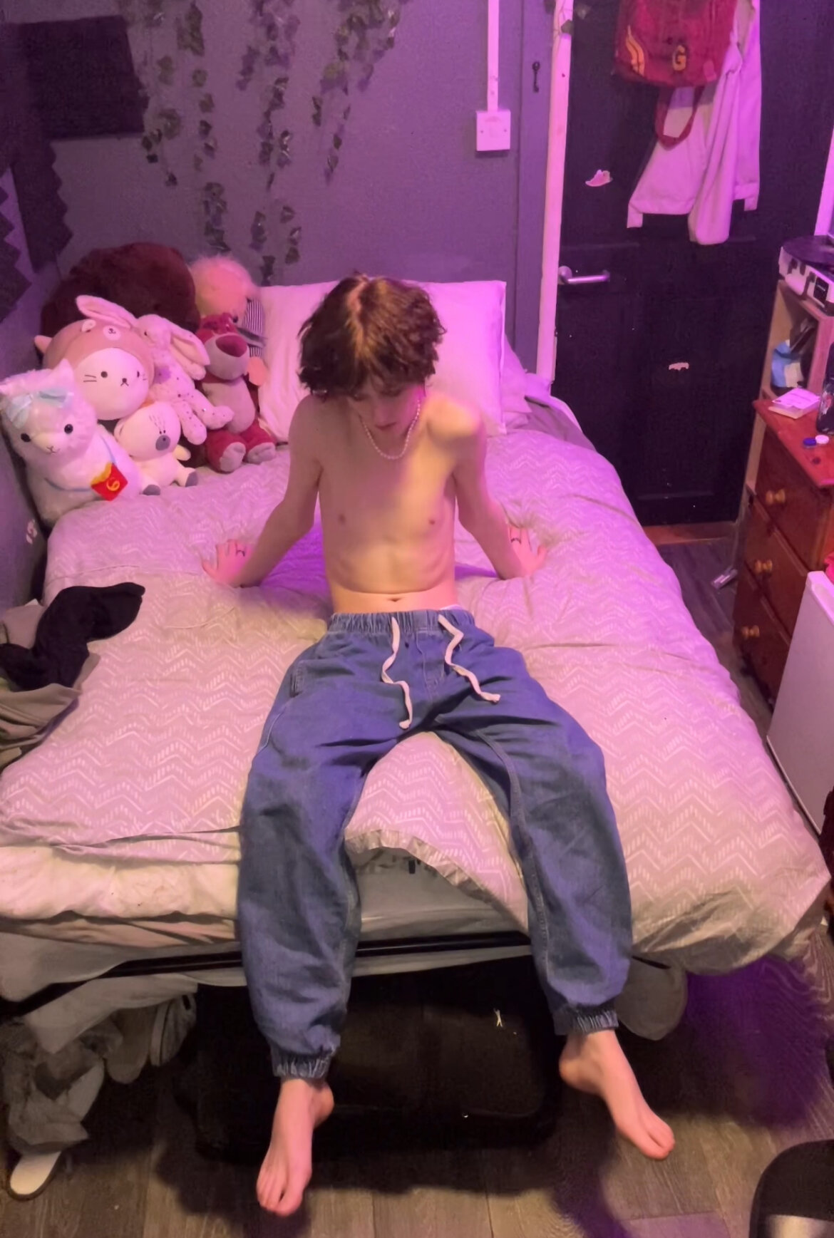 XXX Porn Photo of Nude twinkben 8