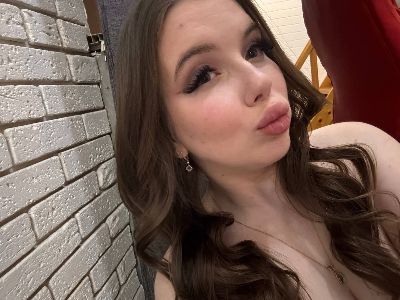 XXX Porn Photo of Nude SugarMuse 608