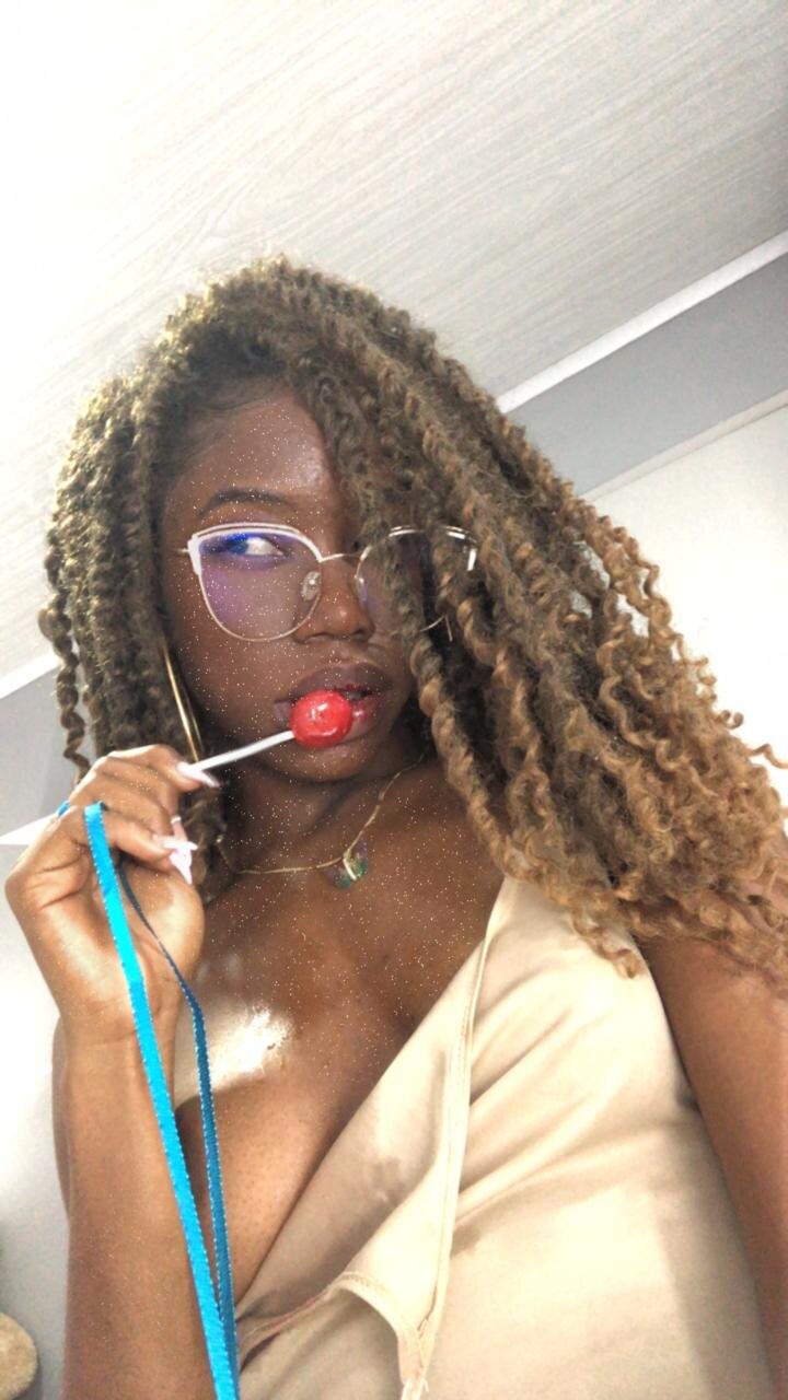 XXX Porn Photo of Nude MichellePose 3
