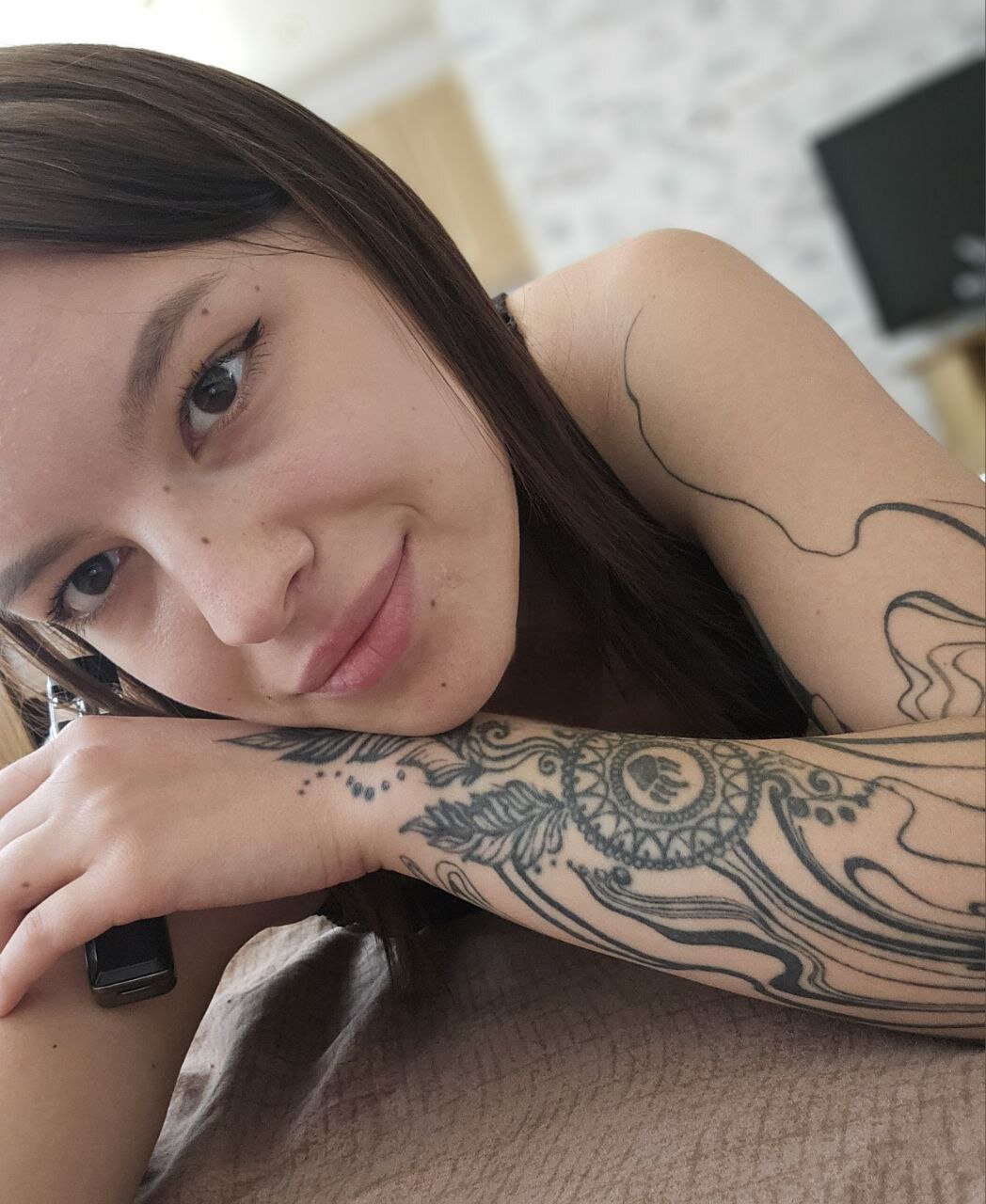XXX Porn Photo of Nude ur_shy_bambi 8