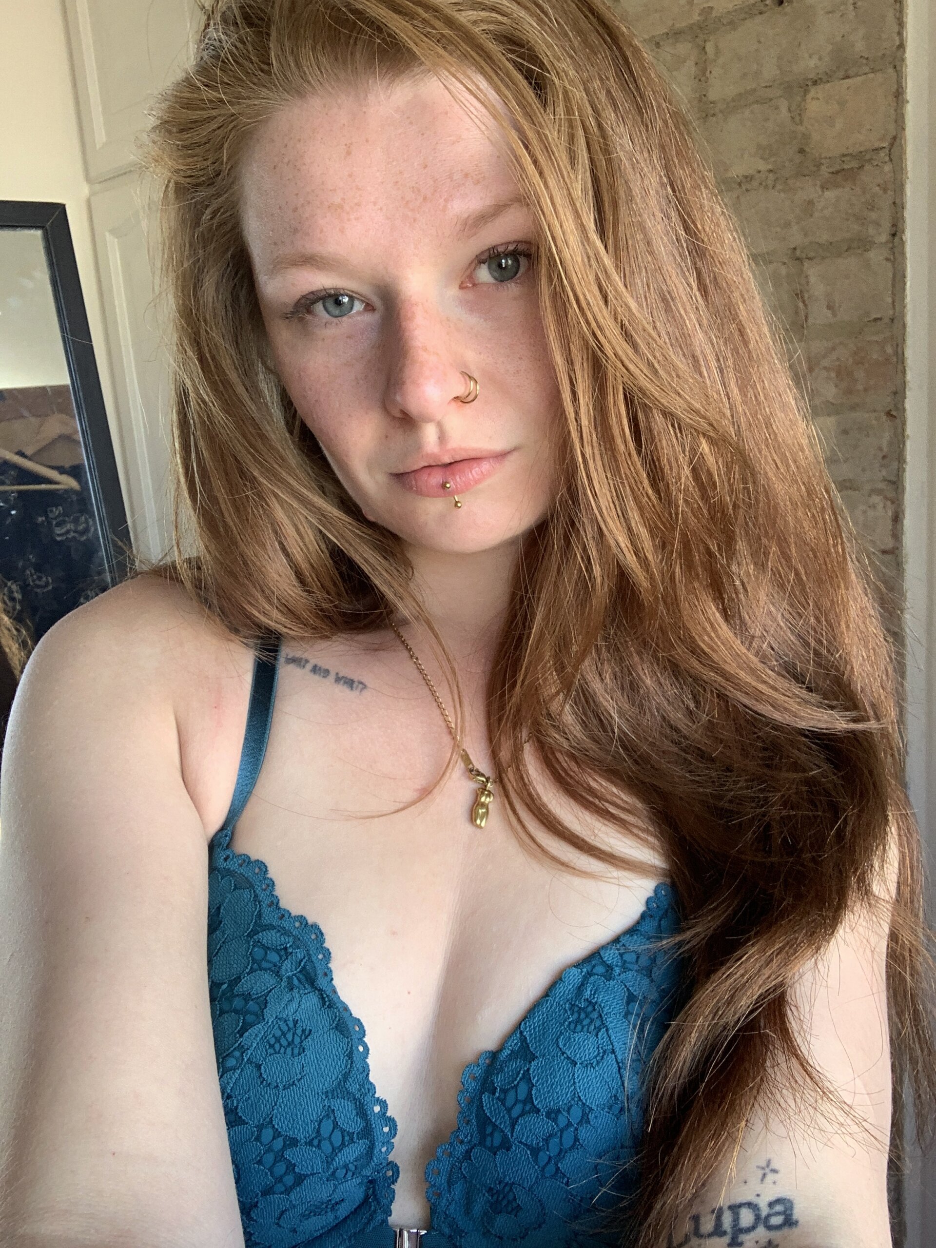 XXX Porn Photo of Nude AvaFox_x 8