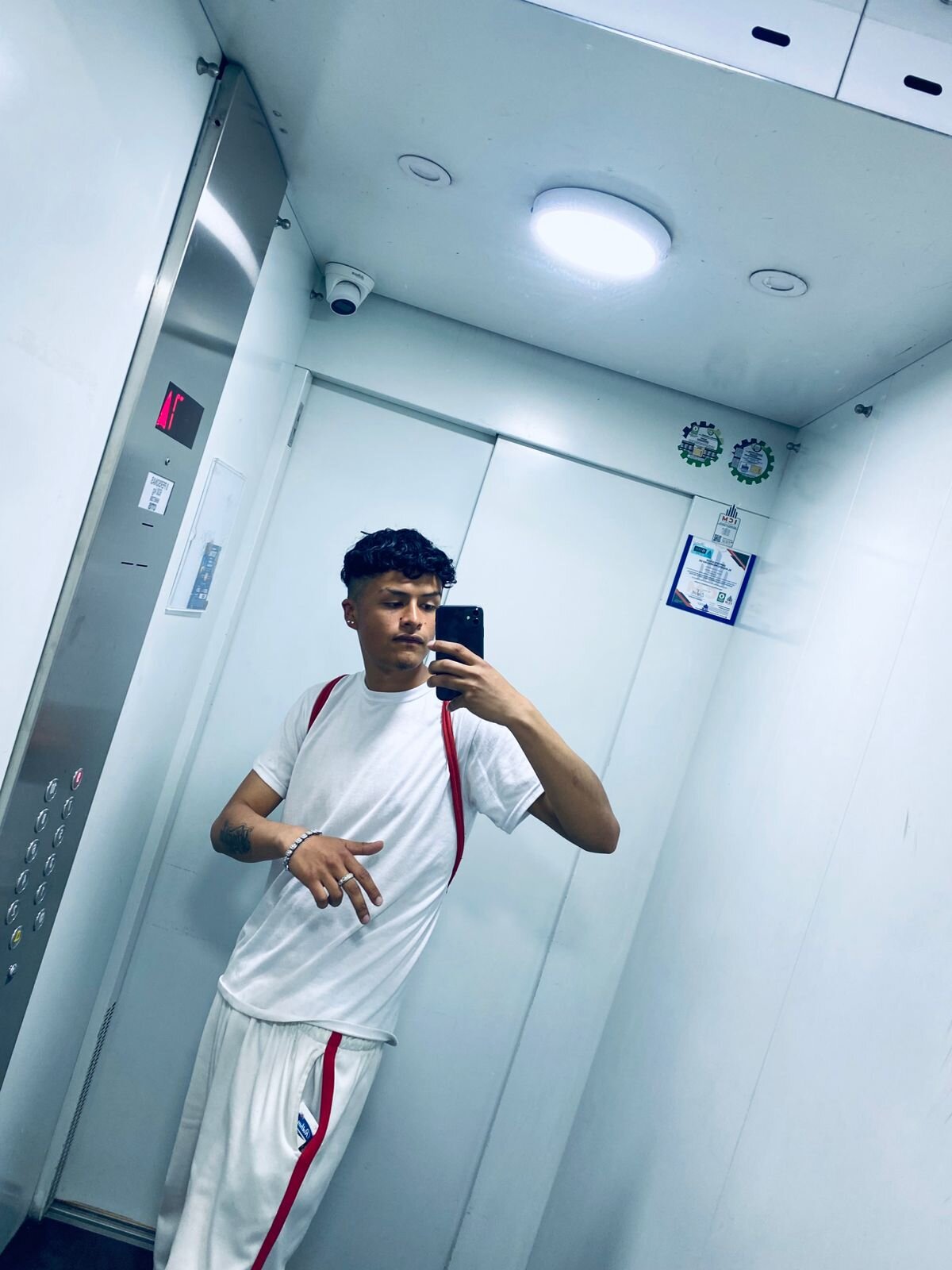XXX Porn Photo of Nude TeenBoy1_ 1