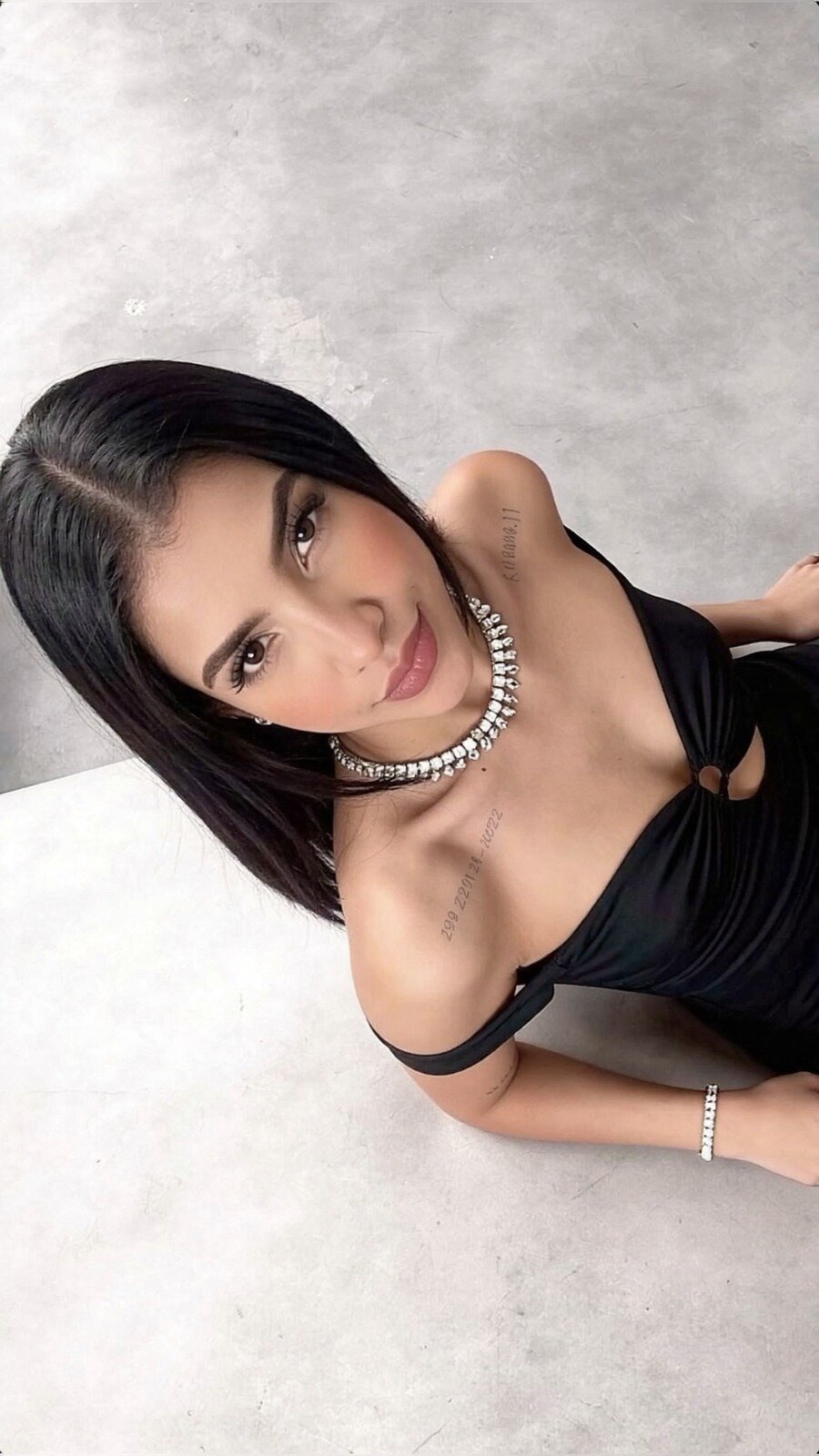 XXX Porn Photo of Nude AhomeClark 15