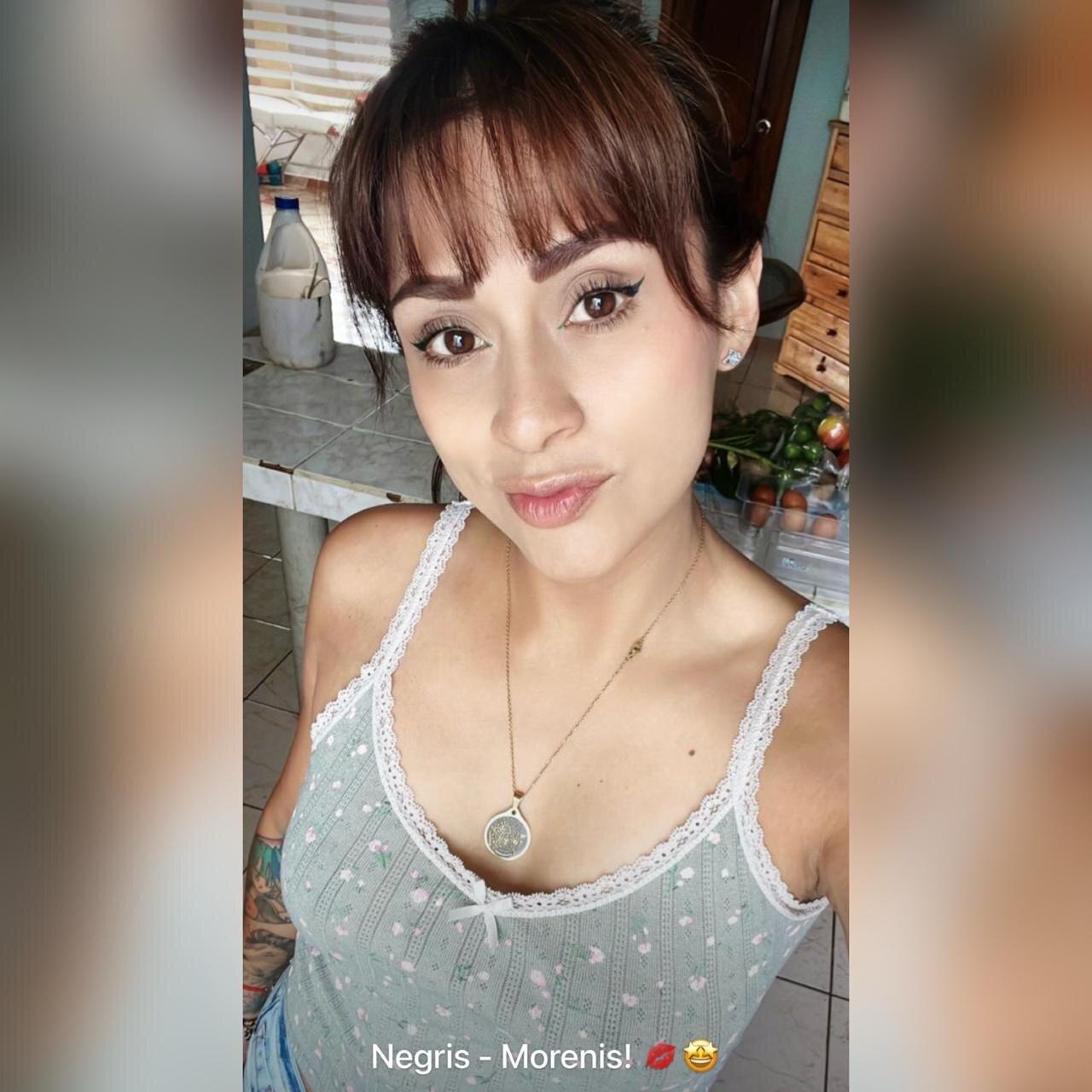 XXX Porn Photo of Nude valeria_absurdah 8