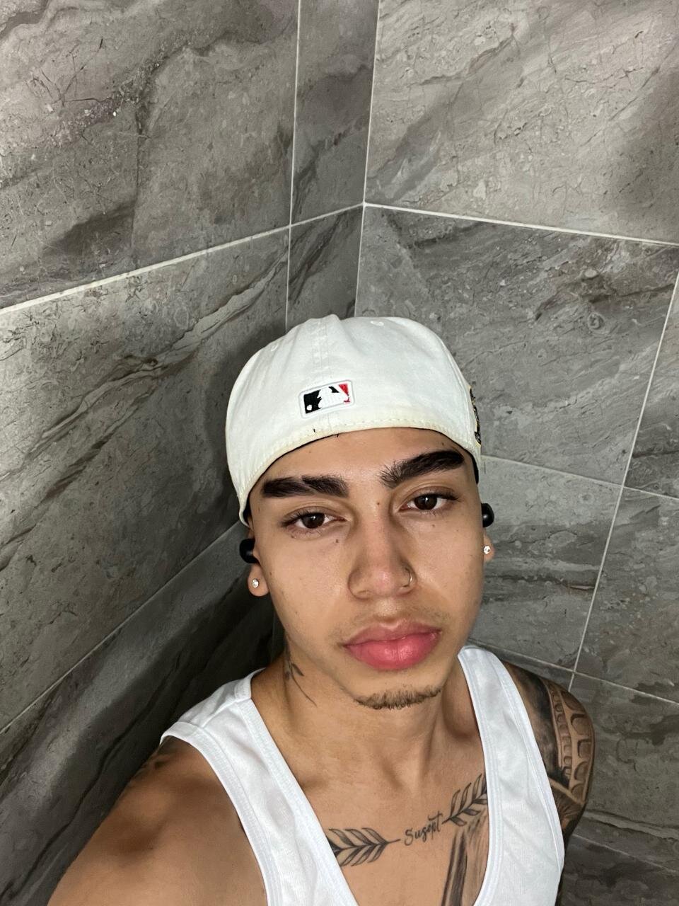 XXX Porn Photo of Nude iamdaiker 5