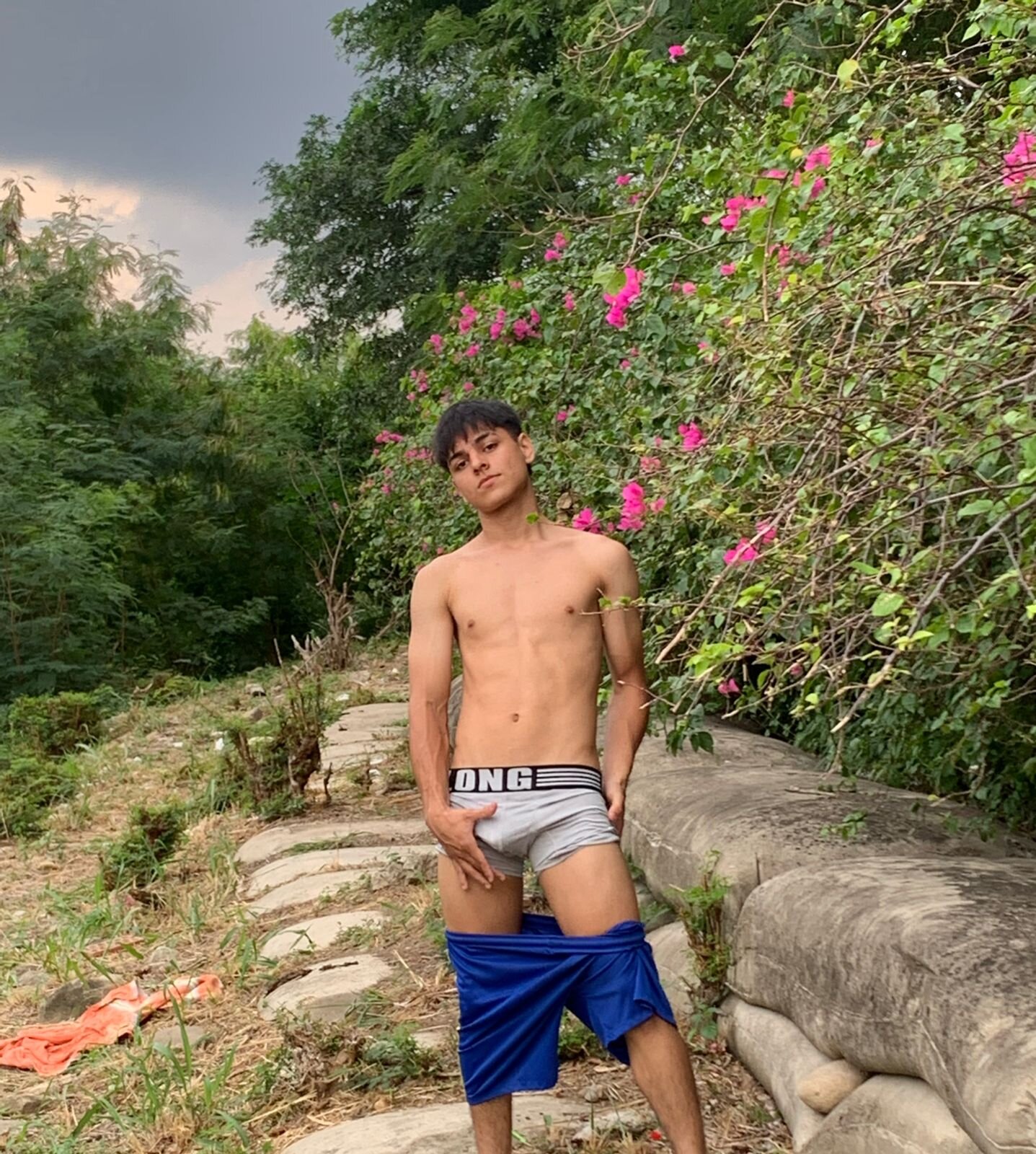 XXX Porn Photo of Nude Logan-Jhonson19 13