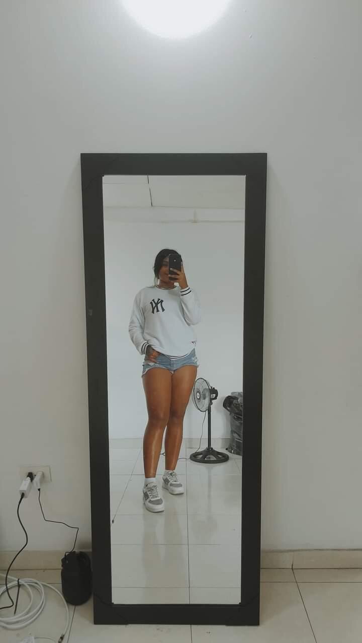 XXX Porn Photo of Nude curvybrunnete 1
