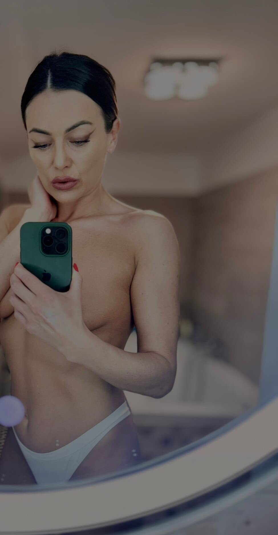XXX Porn Photo of Nude AuraGlow88 8