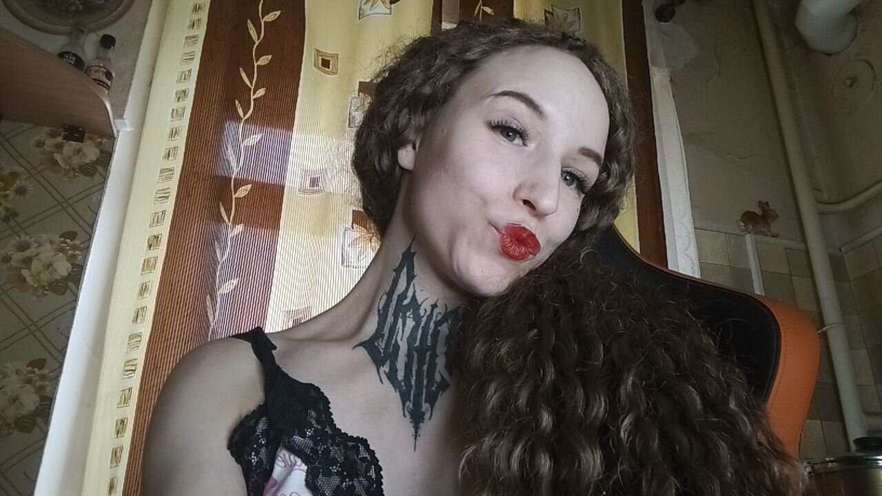 XXX Porn Photo of Nude alicealiceW 2