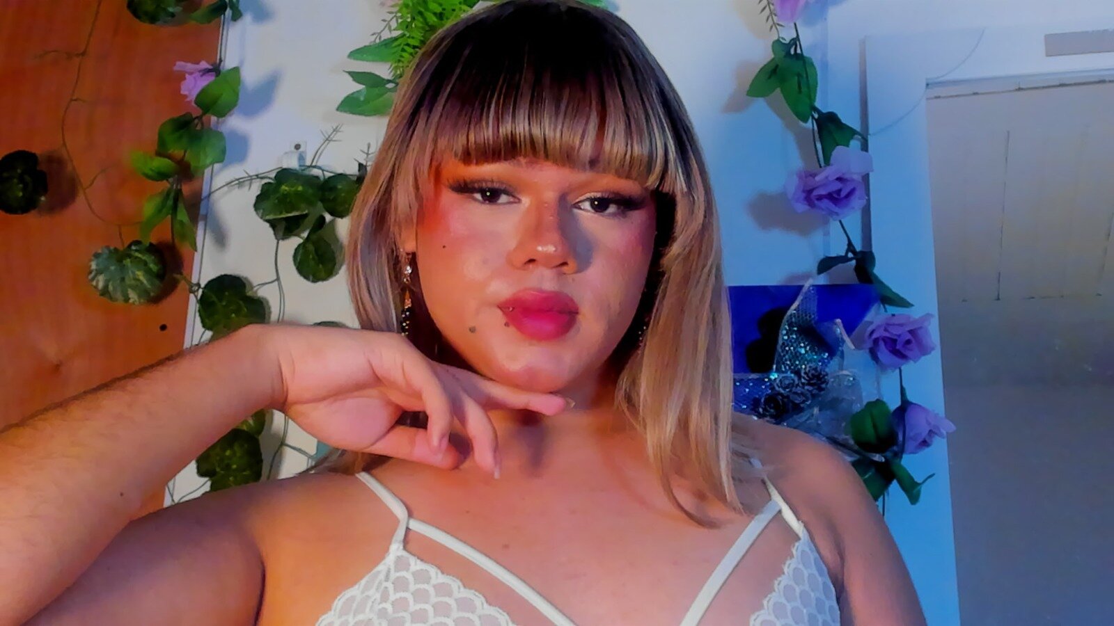 XXX Porn Photo of Nude Tiffany_deluxe 260