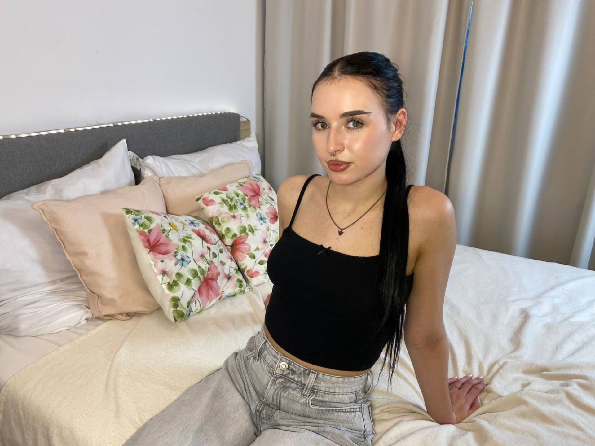 XXX Porn Photo of Nude LollyPoli 2