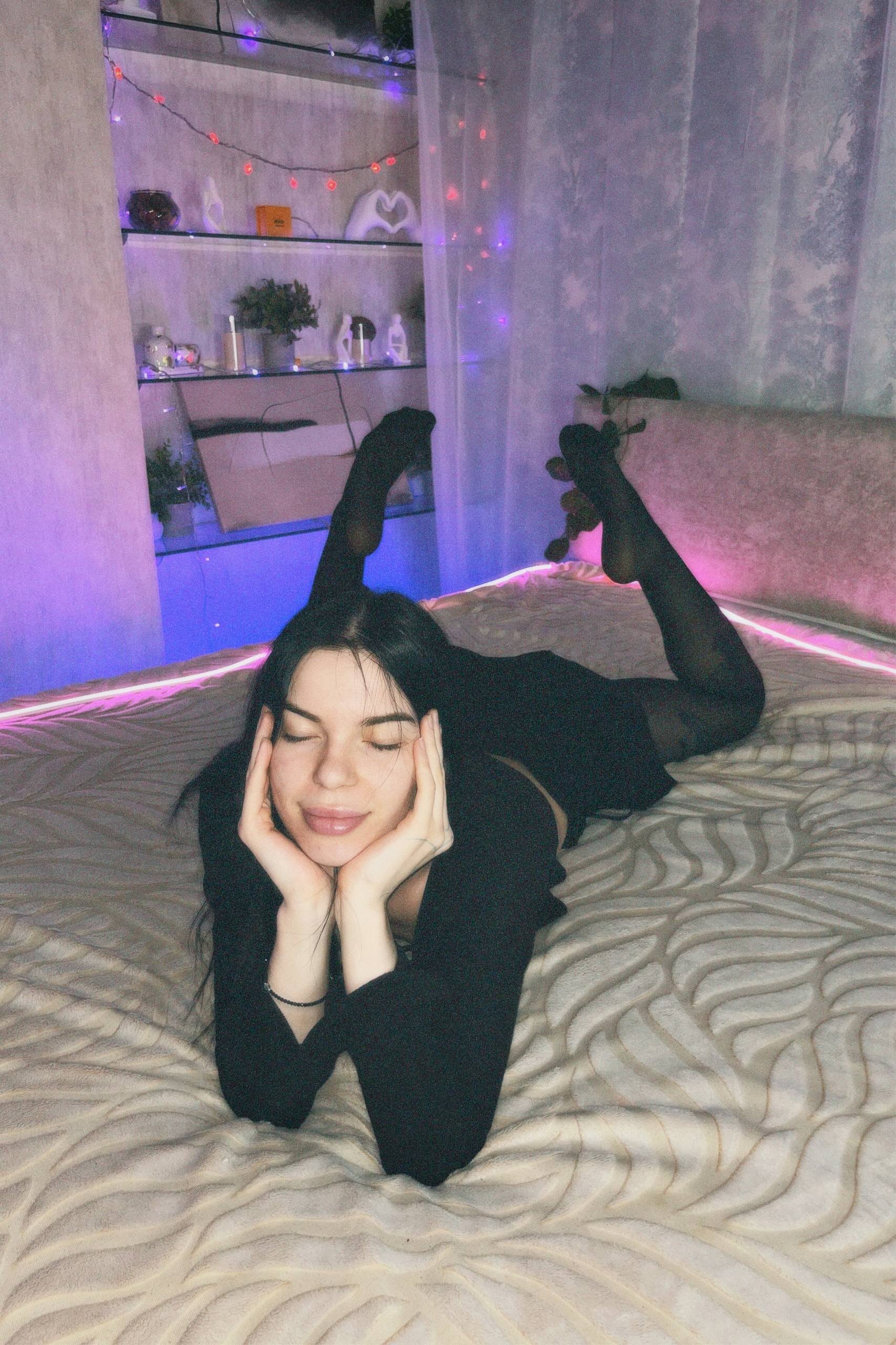 XXX Porn Photo of Nude MaiPeng 4