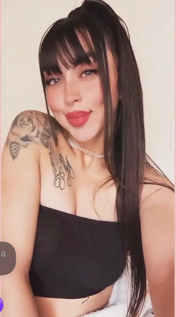 XXX Porn Photo of Nude Mia_colle1 1