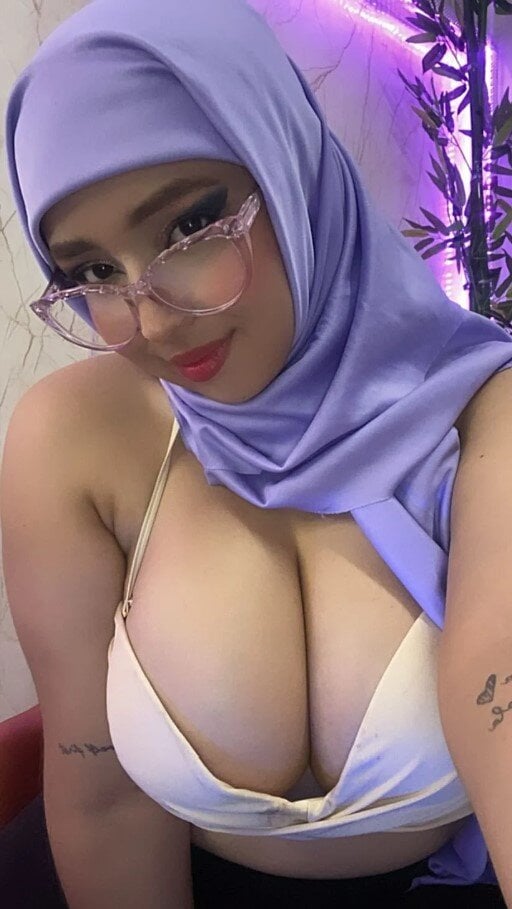 XXX Porn Photo of Nude ThanaSaadi 8